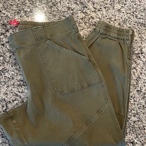 SPANX Olive Green Cropped Utility Ankle Pants